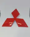 Эмблема Mitsubishi L200, красная, самоклеящаяся, высота 14,5 см