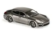 Модель коллекционная MAXICHAMPS Porsche panamera turbo s 2013 / порше панамера серый металлик