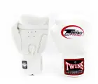 Боксерские перчатки Twins BGVL-3 White (14 унций)
