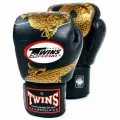 Боксерские перчатки Twins FBGVL3-23 black gold 10oz