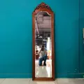 Интерьерное зеркало DOMKORLEONE h 180 см в резной раме из красного дерева (mahogany wood), цвет орех NAA (св-коричневый)