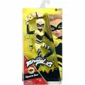 Кукла Леди Баг и Супер-кот  , Супер-кот с аксессуарами 27 см Miraculous Queen Bee