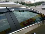 Дефлекторы окон Alvi-Style Nissan Qashqai 2014-2025 с молдингом из нержавеющей стали