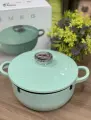 Кастрюля Smeg, чугунная, мятная, с антипригарным покрытием, 4.2 л