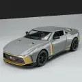 Коллекционная модель машинка Nissan GTR 1:24 металлическая с инерционным механизмом