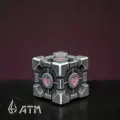 Куб Компаньон Aperture Science металлическая коллекционная фигурка в росписи Портал Халф Лайф / Companion Cube Portal Half-Life Valve