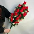 Искусственные Розы букет из 48 цветков красная