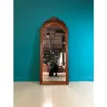 Интерьерное зеркало DOMKORLEONE h150 см, в резной раме из красного дерева (mahogany wood), цвет орех NAA (св-коричневый)