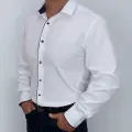 Рубашка Bossado приталенная с длинным рукавом мужская рубашка, светлая сорочка, на кнопках, рубаха на любой сезон, белая однотонная, без карманов, с отделкой рубашка Slim fit с приталенным кроем зауженная, размер 2XL, белый,
