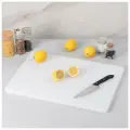 Доска профессиональная разделочная Hanna Knövell, 50×35×1.8 см, полиэтилен, белая