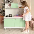 Детская кухня SITSTEP с интерактивной плитой (со звуком и светом), раковина с функцией вода, фисташковые фасады