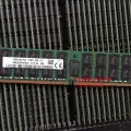 Оперативная память 16 ГБ 16 ГБ HMA42GR7MFR4N-TF 2RX4 PC4-2133P ECC DDR4 2133