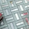 Зеркальная плитка мозаика Surface 300х300 мм (уп. 4 шт) /на сетке /с элементом 15х48 мм Серебро + Хрусталь / толщина 4 мм