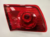 Фонарь задний левый (на крышке) Faw Vita [1.5 16V 5MT седан] 8156052K40