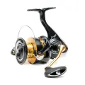 Катушка безынерционная Daiwa 23 LEGALIS LT 5000-C, цвет черный