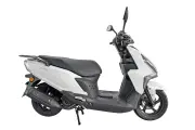 Скутер Unic 49сс (150) 10,8лс белый ( колеса перед12/зад.10, тормоза: диск. перед/бараб зад.)