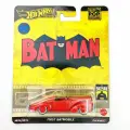 Машинка коллекционная Mattel Hot Wheels Премиум автомобиль Поп-культура : HXD63 First Batmobile