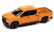 Модель коллекционная Chevrolet silverado Z71 lt trail boss 2020 tangier orange (оранжевый) (длина модели 6-10 см)