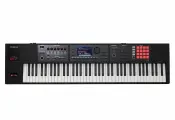 Электронный клавишный синтезатор Roland FA07