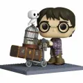 Фигурка Funko POP! Deluxe Harry Potter (20th Anniversary) Harry Potter Pushing Trolley 57360