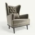 Мягкое кресло с ушами Фантазёр LUXE-2 (Бежево-серый) с каретной стяжкой, на высоких ножках, для отдыха и чтения книг. В гостиную, балкон, спальню и переговорную комнату.