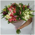 Круглый букет Well Flowers, альстромерии 21 шт, 50см, корейский стиль свежий букет цветов