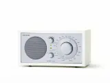 Радиоприёмник Tivoli Audio Model One белый
