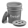 Ведро пластиковое для мойки автомобиля с крышкой и пескоотделителем (серое), DT0223 DETAIL DT-0223