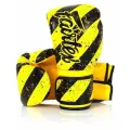 Боксерские перчатки Fairtex BGV14 Grunge Art 14 унций