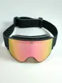 Горнолыжная магнитная маска OUTWIND Eclipse pink c 2-мя линзами жестким защитный кейсом