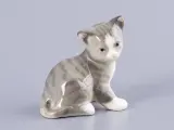 Фарфоровая статуэтка Котенок Парамоша серый , Императорский фарфоровый завод
