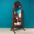 Напольное зеркало на стойке и в раме из красного дерева (mahoganywood) от DOMKORLEONE, цвет орех NAA (светло-коричневый)