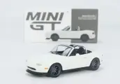 Мини GT 1:64 Mazda Miata MX-5 NA #407, Белый