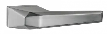 Ручка дверная межкомнатная на прямоугольной розетке Бавено, супер сатин хром