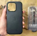 Чехол-накладка Leather Case MagSafe / Для iPhone 16 Pro / Black