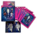 Блистер коллекционных футбольных наклеек Topps Лига Чемпионов 2021/22 (8 пакетиков по 10 наклеек + 2 лимитированных) / Подарочный бокс стикеров