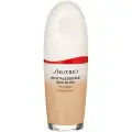 Shiseido Тональная основа с осветляющим эффектом SPF 30 Revitalessence Skin Glow Foundation 30 мл оттенок 310 Silk