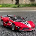 Bburago 1:32 Ferrari FXXK EVO металлический автомобиль, Красный