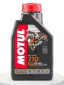 Масло мотоциклетное 710 2Т 1л Motul 104034