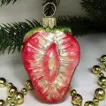 Irena-Co елочная игрушка, стекло Клубничка (5,5х4х3см)