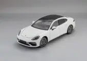 Масштабная модель Porsche Panamera Turbo S - 2020