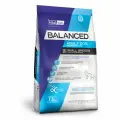 VITALCAN Корм сухой Balanced Dog Adult для взрослых собак мелких пород с курицей 7,5 кг