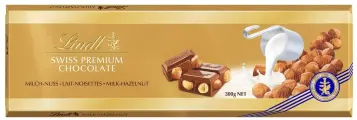 Lindt Gold молочный шоколад с цельным миндалем, 300 г