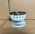 Весы кухонные Smeg KSC01BLMWW Крем