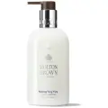 Molton Brown лосьон для тела Relaxing Ylang-Ylang Body Lotion 300 мл. Арт. NHB042CR3