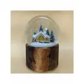 Снежный шар Домик снеговика диаметр 10 сантиметров на подставке под дерево