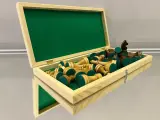 Шахматы Гроссмейстерские 43х43 см, деревянные зеленый фетр (premium). Стратегическая настольная игра для двоих