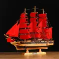 Сувенирная модель корабля Ахиллес, паруса красные, 39x44x7 см