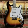Электрогитара J&D Guitars ST-C Stratocaster SSS Sunburst