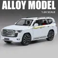 Модель автомобиля Land Cruiser LC300 1:24 металлическая с звуком и светом, White